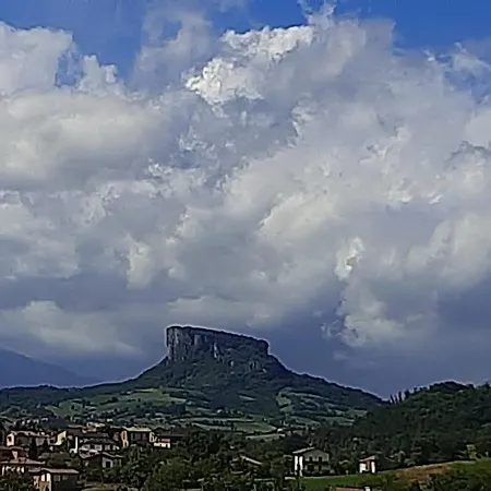 Casetta Di Bismantova Holiday home *