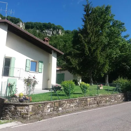 Casetta Di Bismantova Castelnovo ne' Monti